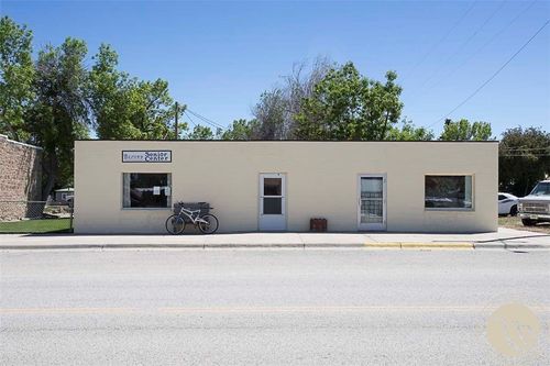 222 Broadway Ave, Belfry, MT, 59008-7704 | Card Image