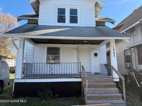 1007 Shadowlawn Dr, Toledo, OH, 43609-3153 | Card Image