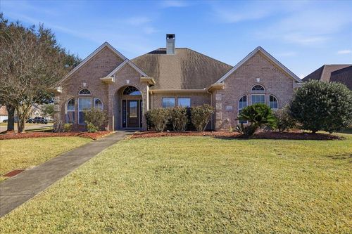 2490 Amberwood Dr, Beaumont, TX, 77713-8823 | Card Image