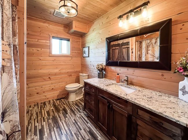 20133 Twp Rd 832, House other with 3 bedrooms, 2 bathrooms and null parking in St Isidore AB | Image 17