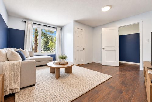 3131 Dover Cres Se, Calgary, AB, T2B1V4 | Card Image