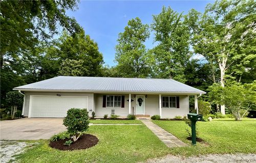 300 Playground Rd, Walhalla, SC, 29691-1534 | Card Image