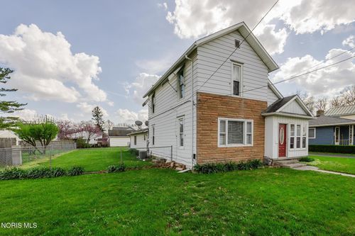137 Allen Ave, Findlay, OH, 45840-4601 | Card Image