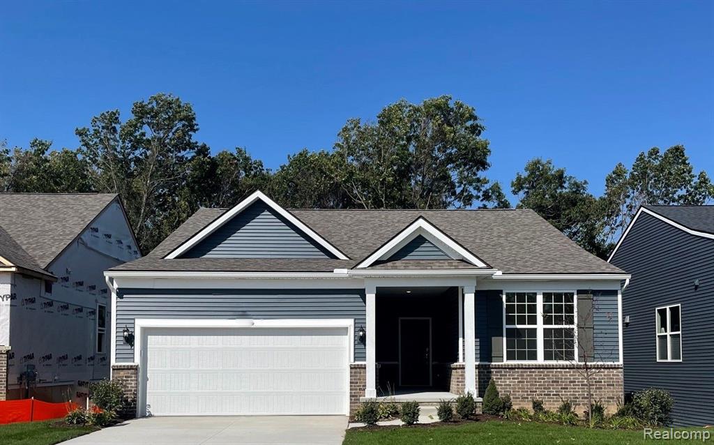 Roslyn Dr, Ypsilanti, MI 48197