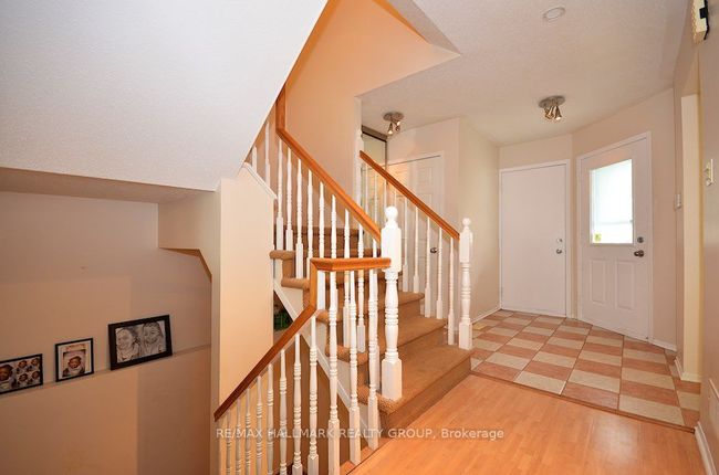 42 Saddle Cres, House other with 3 bedrooms, 4 bathrooms and 2 parking in Ottawa ON | Image 5