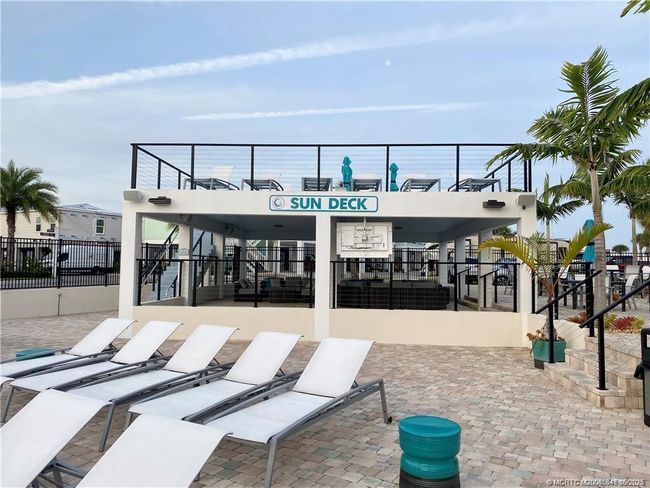 142 Ne Coastal Dr, House other with 2 bedrooms, 2 bathrooms and 2 parking in Ocean Breeze FL | Image 20