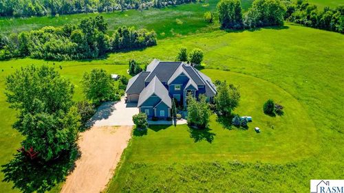 60515 235th St, Madison Lake, MN, 56063-4259 | Card Image