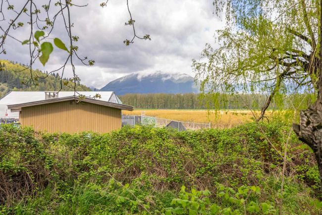 41023 Yale Road, House other with 2 bedrooms, 1 bathrooms and 10 parking in Chilliwack BC | Image 27
