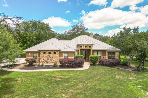 2628 Wolf Lair, New Braunfels, TX, 78132-4151 | Card Image