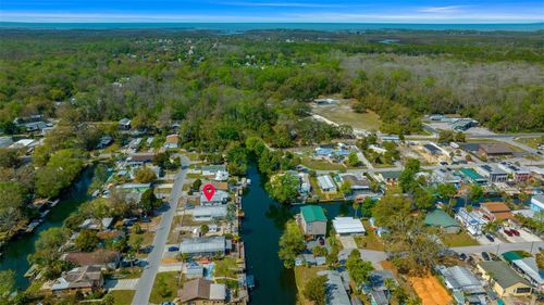 1-6448-1 W Richard Dr, Weeki Wachee, FL, 34607-1628 | Card Image