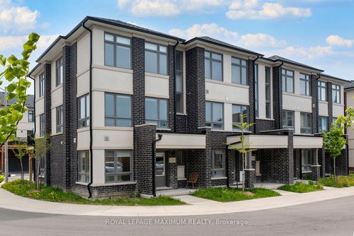1383 Bradenton Path, Oshawa, ON, L1K1A9 | Card Image