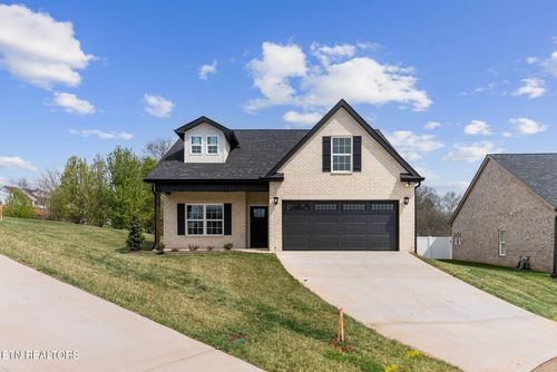 107 Van Gilder Way, Seymour, TN, 37865-5266 | Card Image