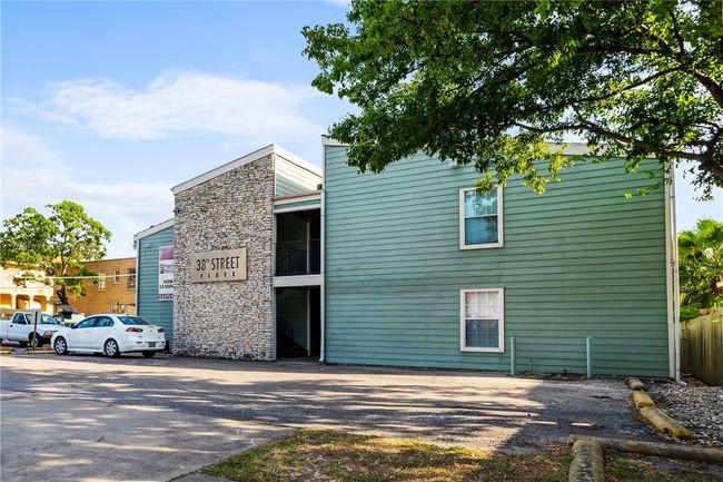 APT-202 - 301 W 38 Th St, Condo with 0 bedrooms, 1 bathrooms and 1 parking in Austin TX | Image 4