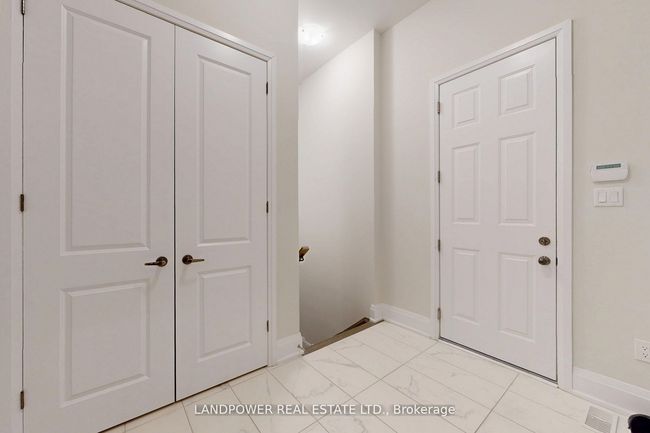 52 Klees Cres, House other with 5 bedrooms, 5 bathrooms and 3 parking in Aurora ON | Image 15