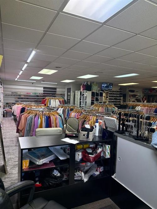 ste-c-715 W Main St, Jenks, OK, 74037-3553 | Card Image