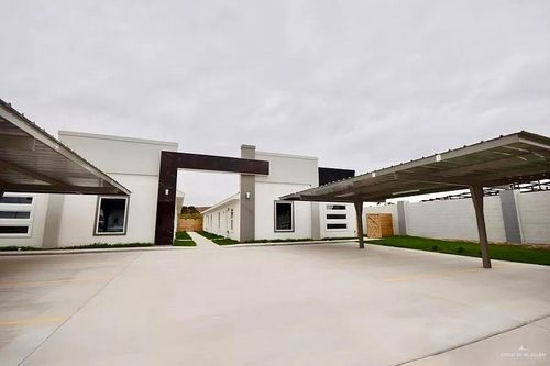 1412 S Iris St, Pharr, TX, 78577-0532 | Card Image