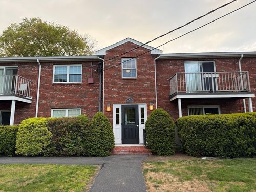 3-4 Kingswood Dr, Abington, MA, 02351-1180 | Card Image