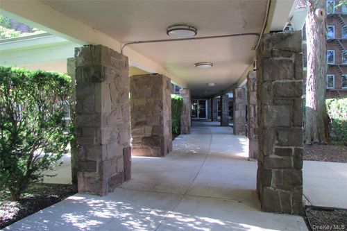 apt-1-30 S Cole Ave, Spring Valley, NY, 10977-5418 | Card Image