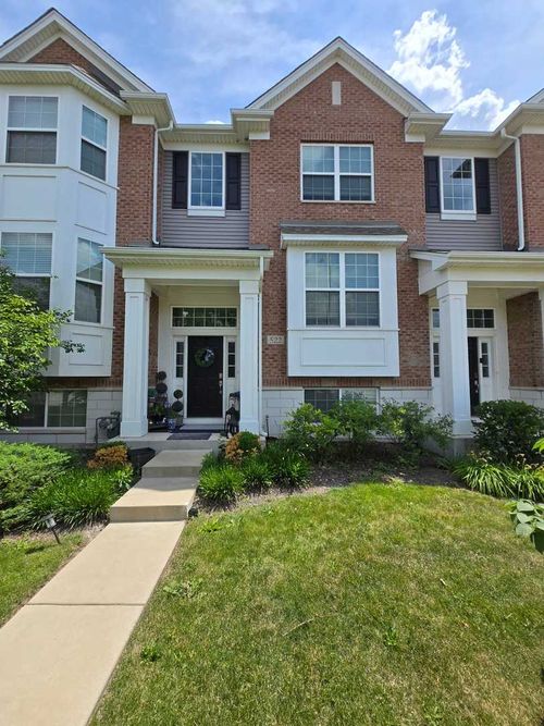 522 Fairway Dr, Naperville, IL, 60563-3919 | Card Image