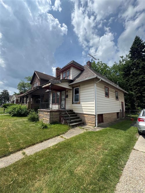 12325 Wisconsin St, Detroit, MI, 48204-1047 | Card Image