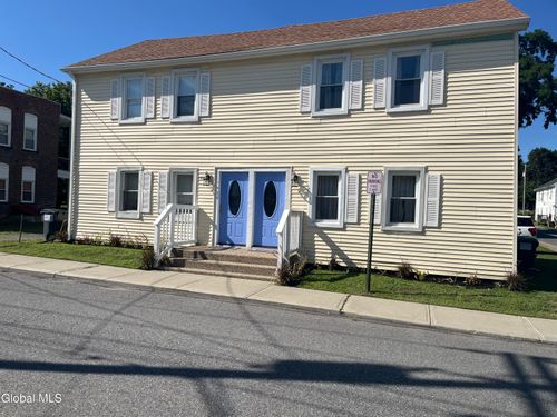 1 2nd St, Schaghticoke, NY, 12154 | Card Image
