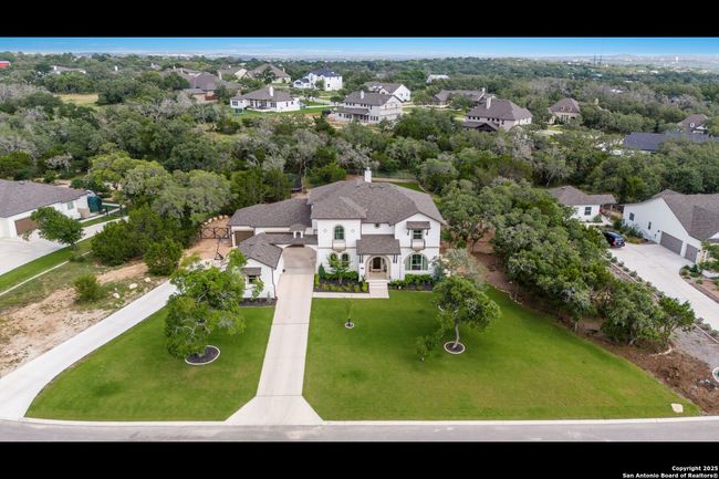 215 Madrone Trl, House other with 6 bedrooms, 6 bathrooms and null parking in Boerne TX | Image 50