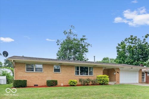 210 Kentucky Ave, Plainfield, IN, 46168-1737 | Card Image