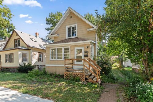 1076 25th Ave Se, Minneapolis, MN, 55414-2638 | Card Image