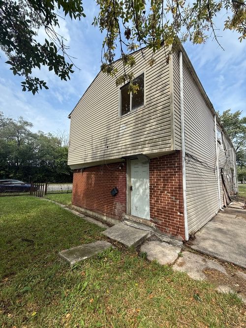 10611 S Cottage Grove Ave, Chicago, IL, 60628-3053 | Card Image