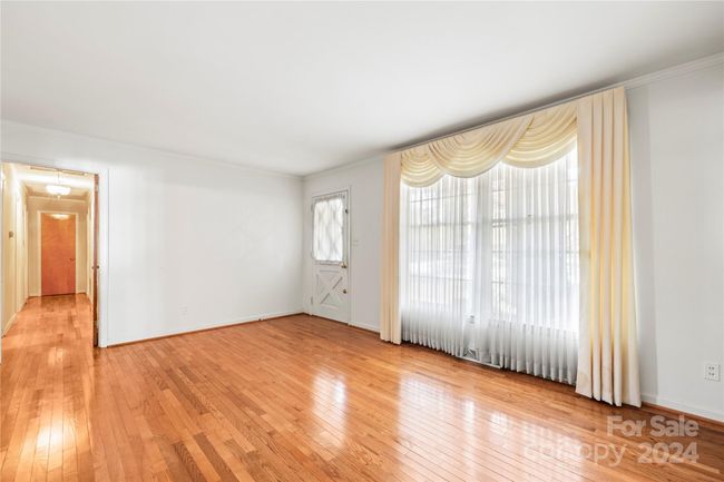 549 Scaleybark Rd, House other with 3 bedrooms, 2 bathrooms and null parking in Charlotte NC | Image 7