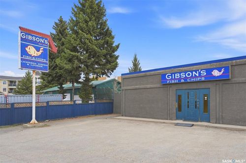 1025 Louise Ave, Saskatoon, SK, S7H2P7 | Card Image