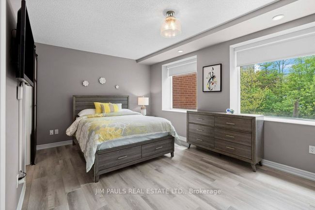 306 - 77 Governor's Rd, Condo with 2 bedrooms, 2 bathrooms and null parking in Dundas ON | Image 9