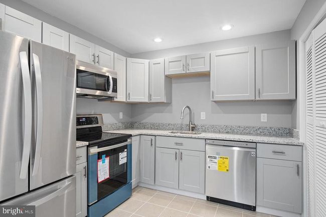 1319 Wexford Ct, Townhouse with 3 bedrooms, 3 bathrooms and null parking in HERNDON VA | Image 9