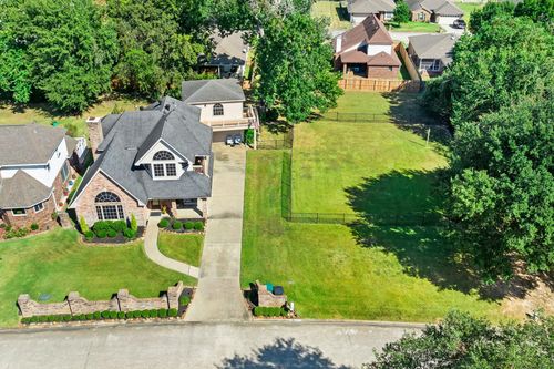 6971 Breezy Pt, Willis, TX, 77318-9177 | Card Image