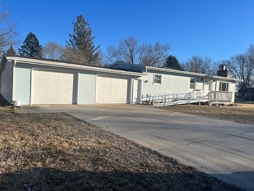 1105 Sunset Dr, Rock Falls, IL, 61071-2141 | Card Image