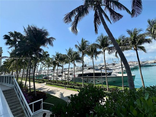 STE-4M - 400 Alton Rd, Condo with 1 bedrooms, 2 bathrooms and null parking in Miami Beach FL | Image 62