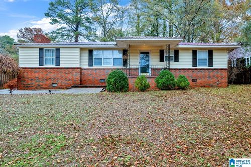 10 Pine Circle, ONEONTA, AL, 35121 | Card Image