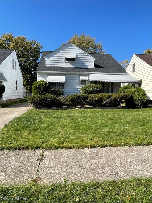 5054 Philip Avenue, Maple Heights, OH, 44137 | Card Image