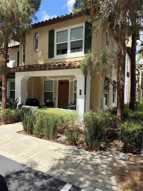 62 Dovetail, Irvine, CA, 92603-4202 | Card Image