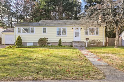701 Greendale Ave, Needham, MA, 02492-4409 | Card Image