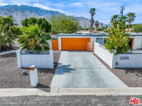 2295 Nicola Rd E, Palm Springs, CA, 92262-3418 | Card Image