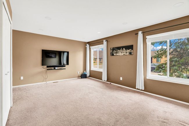37231 Glenbrook Dr, Condo with 2 bedrooms, 2 bathrooms and null parking in Clinton Township MI | Image 5