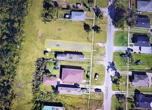 325 Pollock Pl, Kenner, LA, 70062-7146 | Card Image