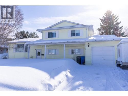 10511 113 Ave, Fort St. John, BC, V1J6C5 | Card Image