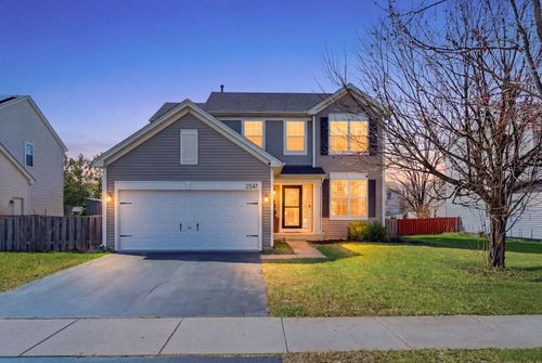 2547 Prairie Crossing Dr, Montgomery, IL, 60538-4060 | Card Image