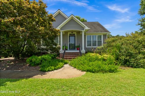 404 Grove Creek Ave, Warsaw, NC, 28398-9562 | Card Image