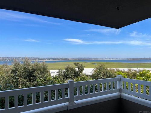 116-3991 Crown Point Dr, San Diego, CA, 92109-6708 | Card Image