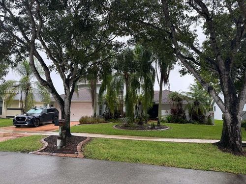 5771 Sw 88th Ter, Cooper City, FL, 33328-5153 | Card Image