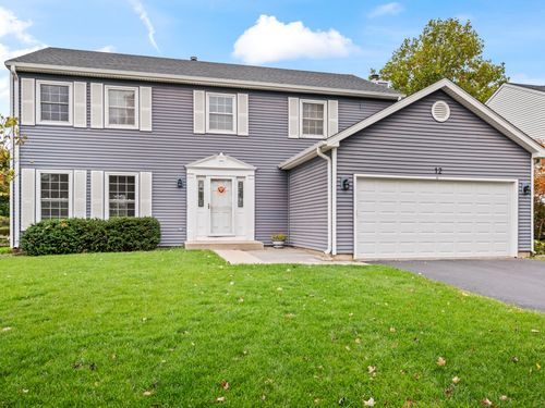 12 Jefferson Ln, Cary, IL, 60013-1887 | Card Image