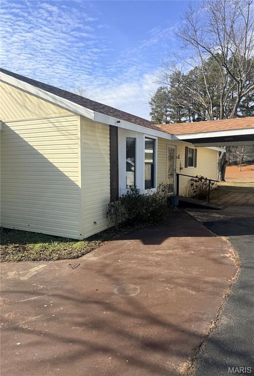 1303 Highway Nn, Poplar Bluff, MO, 63901-8340 | Card Image